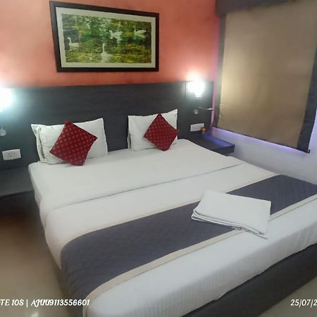 Stayeasy Tiruvanmiyur Chennai Ngoại thất bức ảnh