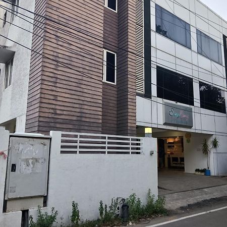 Stayeasy Tiruvanmiyur Chennai Ngoại thất bức ảnh